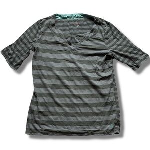 Talbots Striped Jersey Top – Size XS | V-Neck | Easy Fit | Everyday Essential |